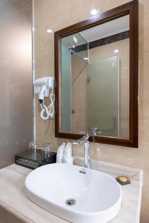 Sala Hotel Mong Cai Экстерьер фото